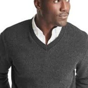 LL Bean Men's Soft Textured 100% Merino Wool V-neck Sweater Size L Gray